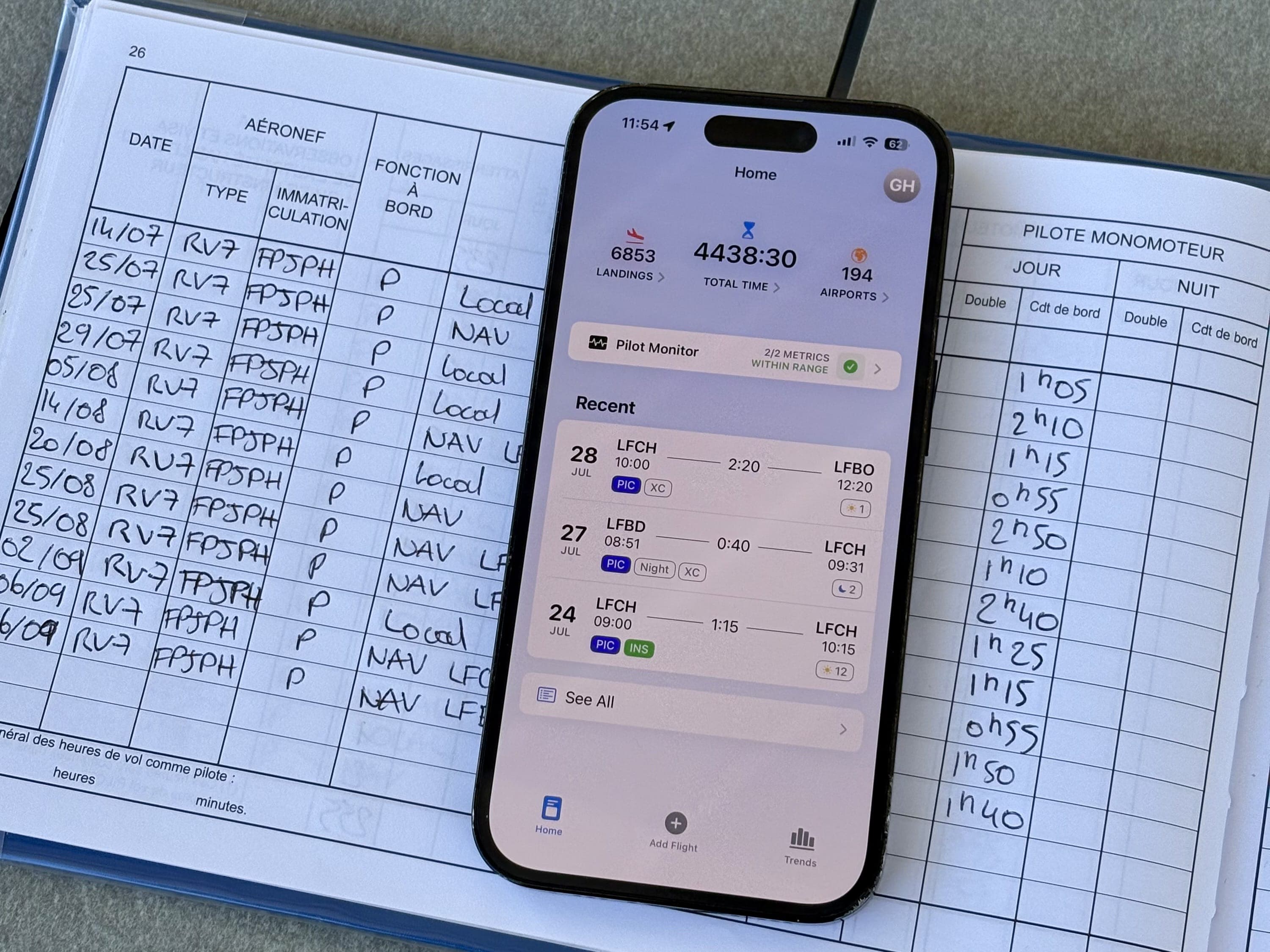 Skyden on a paper logbook